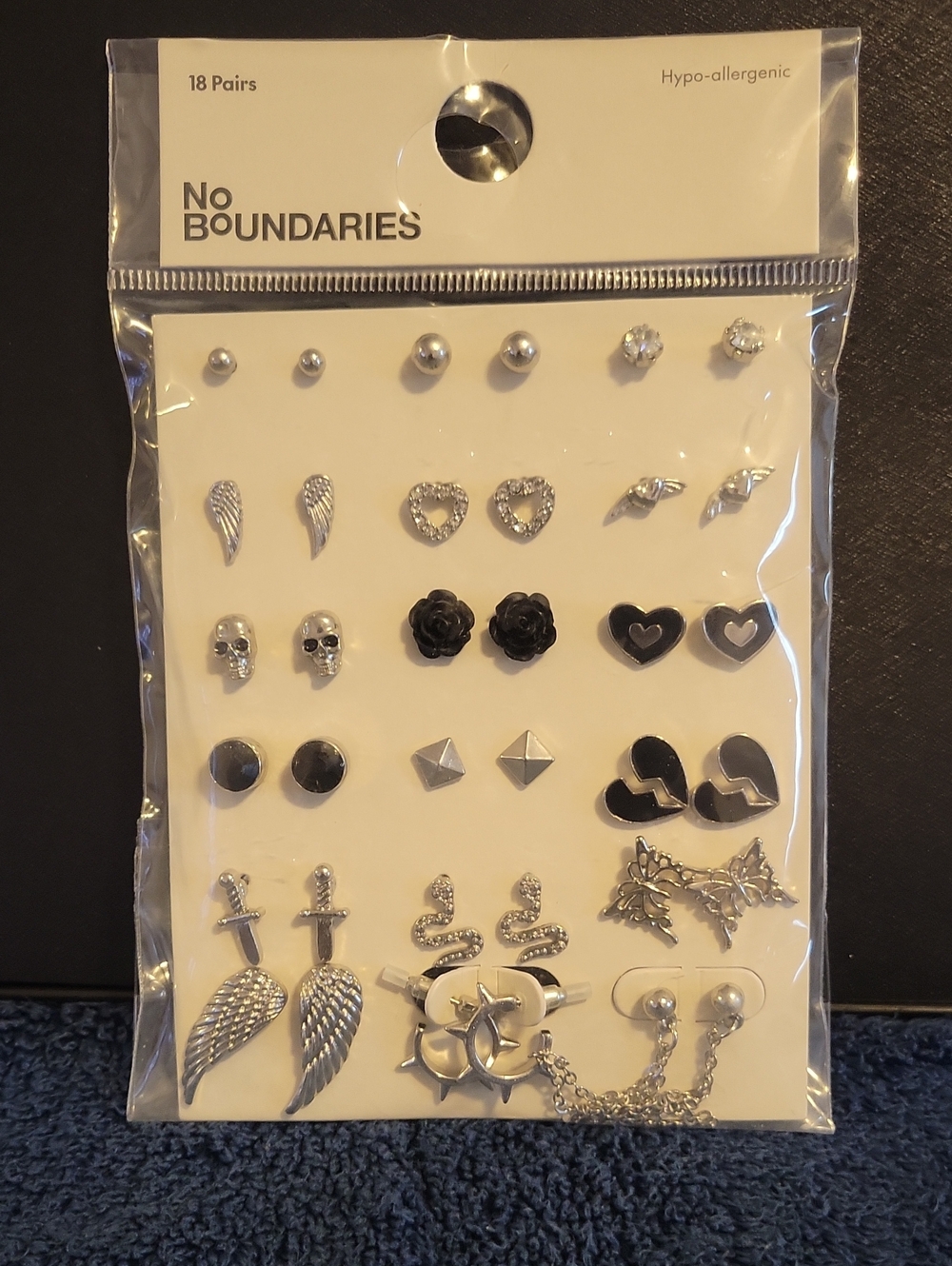 Silver and Black 18-Pair Earring Set